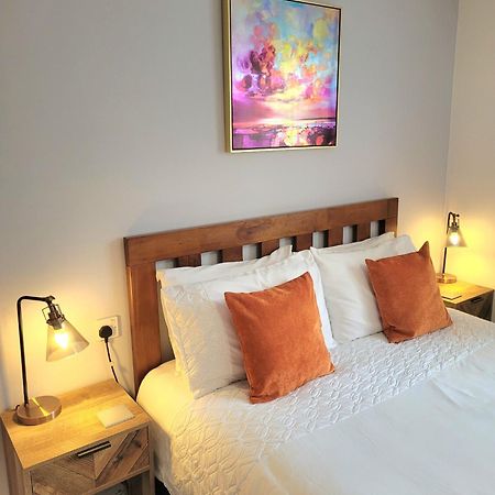 1 Merchants Gate - 2 Bedroom, City Apartment With Private Parking York Exteriör bild