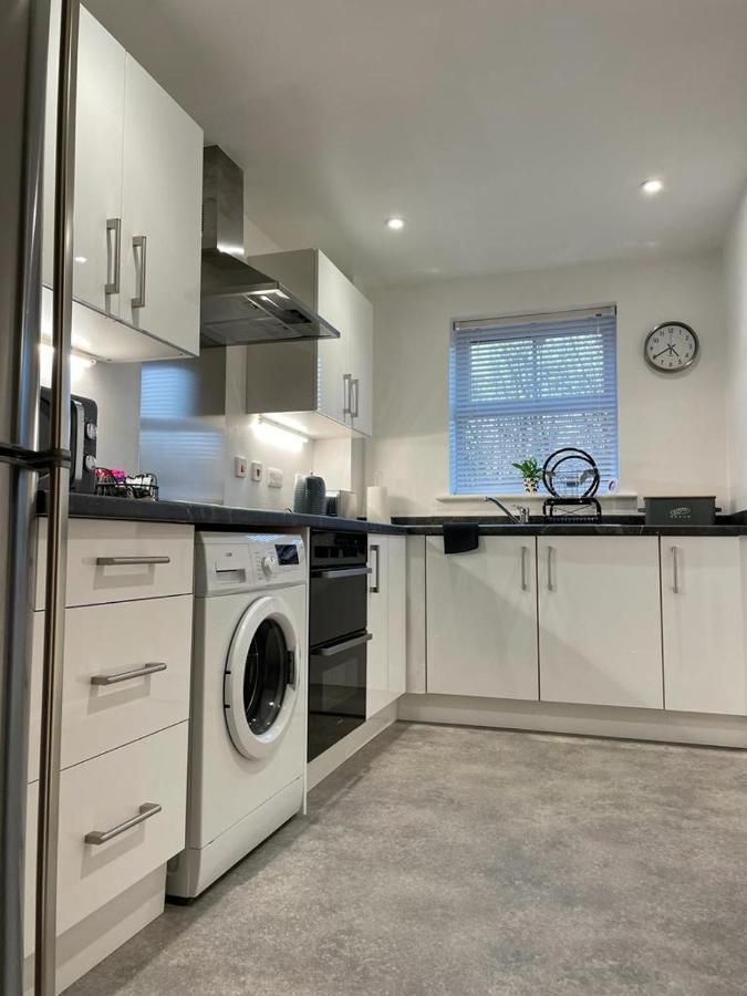 1 Merchants Gate - 2 Bedroom, City Apartment With Private Parking York Exteriör bild