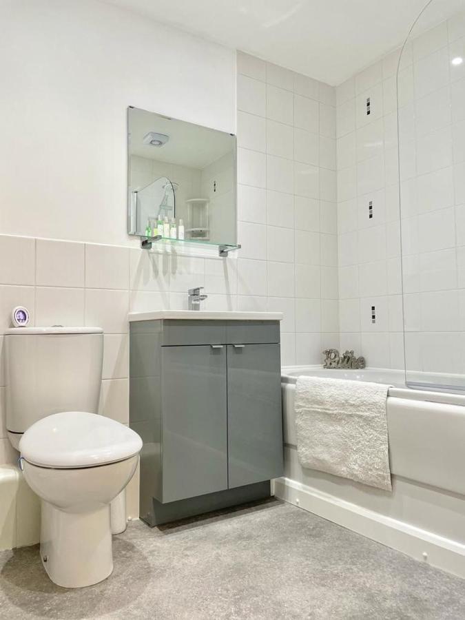 1 Merchants Gate - 2 Bedroom, City Apartment With Private Parking York Exteriör bild