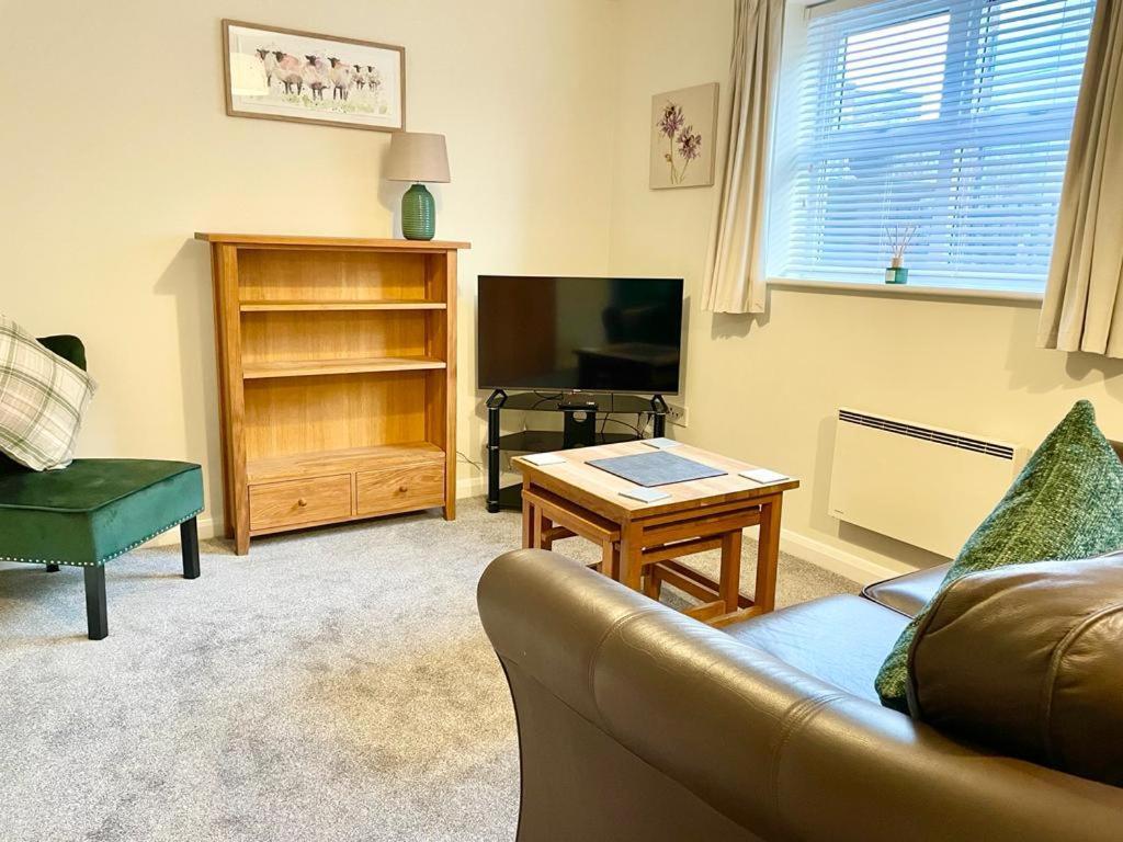 1 Merchants Gate - 2 Bedroom, City Apartment With Private Parking York Exteriör bild