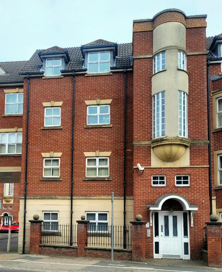 1 Merchants Gate - 2 Bedroom, City Apartment With Private Parking York Exteriör bild
